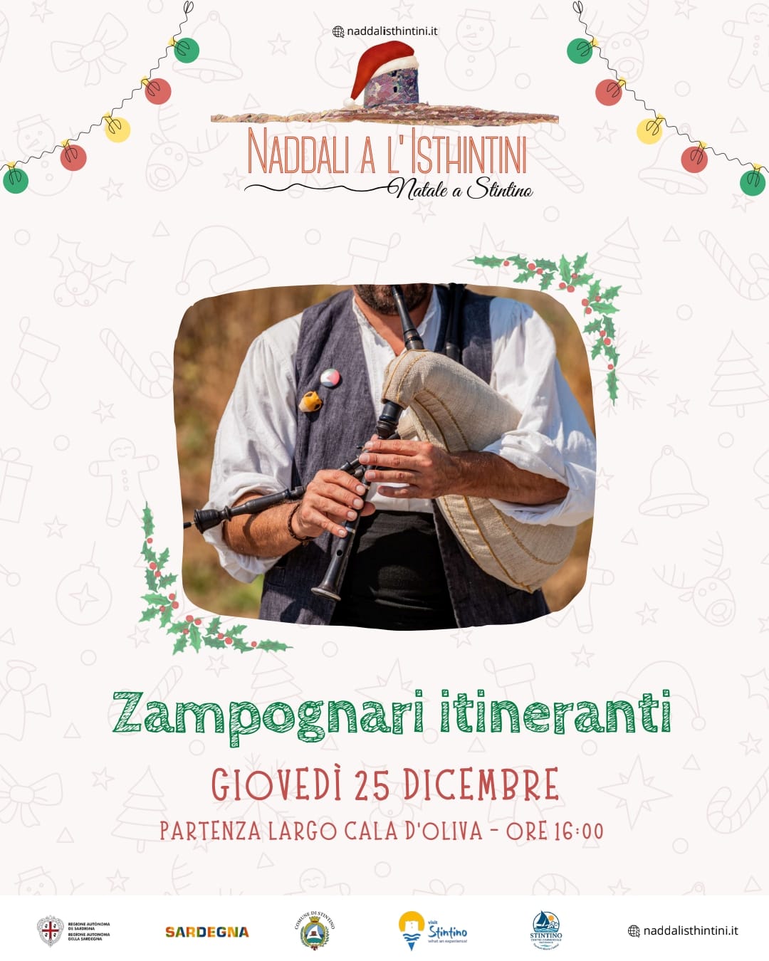 NADDALI A L’ISHINTINI 2025_Zampognari itineranti per le vie di Stintino